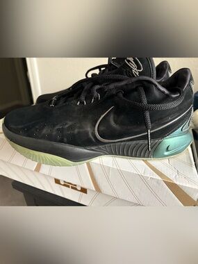 Nike LeBron XXI "Tahitian" (Style Code: FB2238-001)